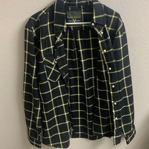 Dixxon Flannel, Brand New Never Worn. Awesome Limited Release Vogue Tyres. Large